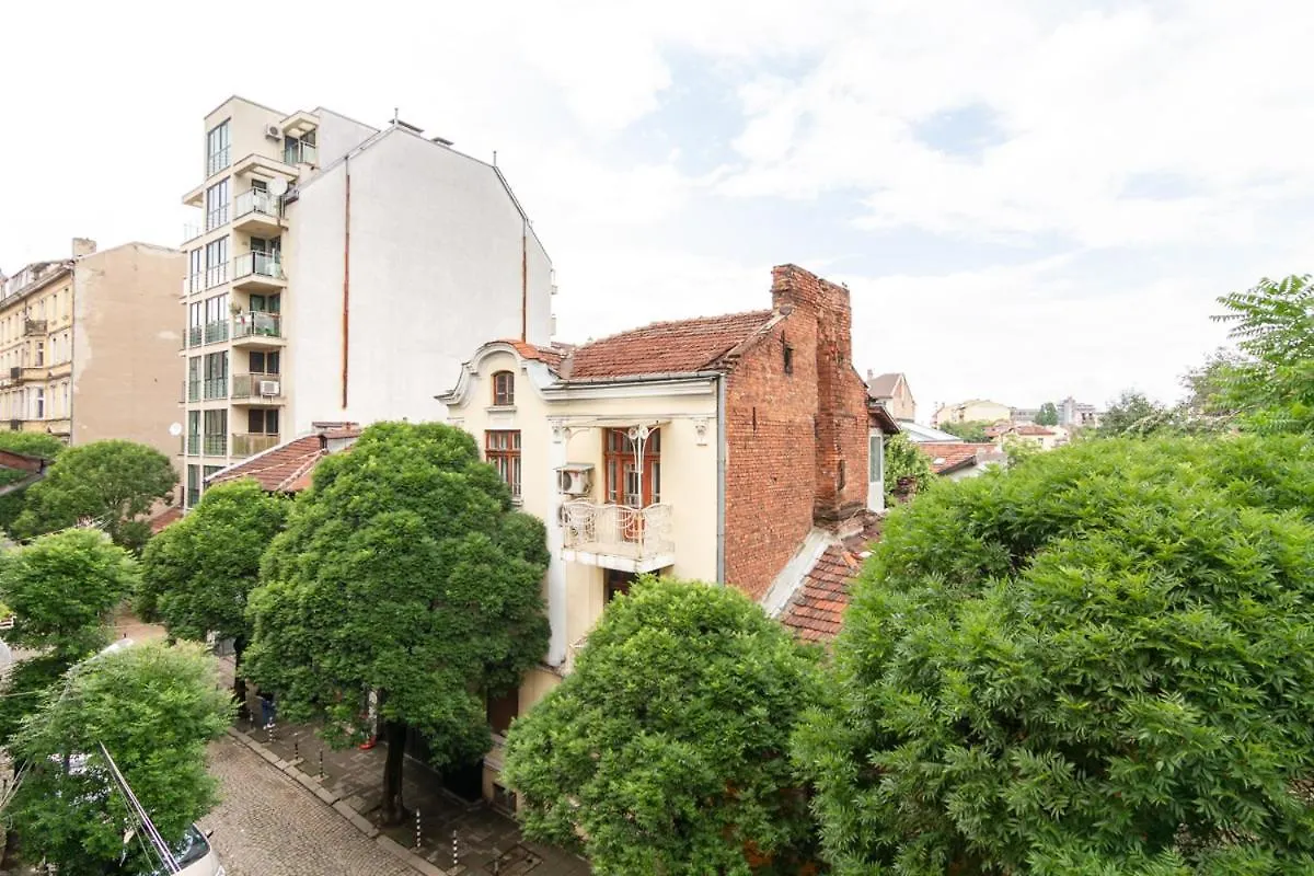 The White Apartment - Free Parking Sofia